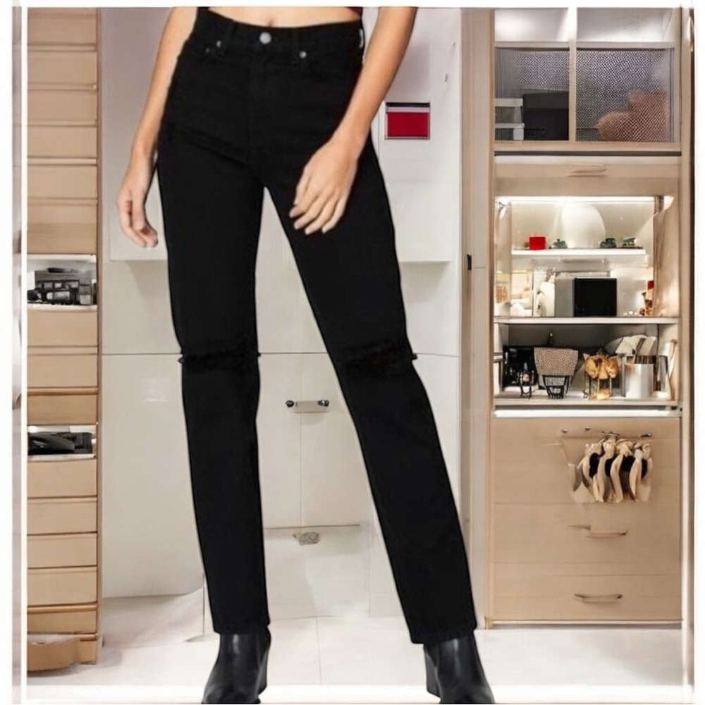 Carmar Black High Waisted Straight Leg Distressed‎ Jeans Size 27
